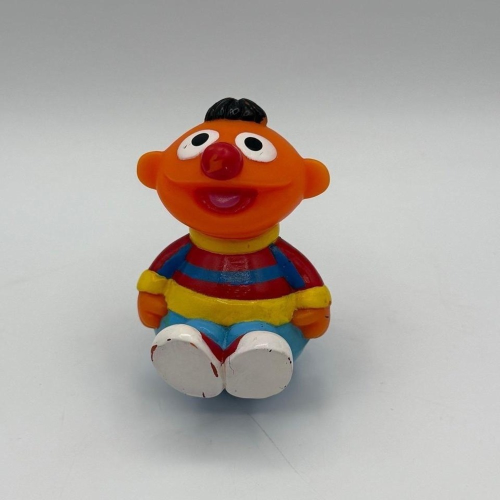 Vintage Ernie Sesame Street Weeble Wobble Figure‎ 1976 Jim Henson Knickerbocker